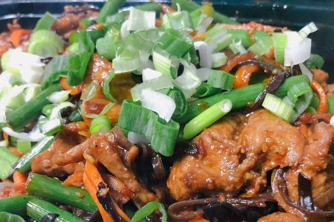 SFP5. Pork with Garlic Sauce (鱼香肉丝)